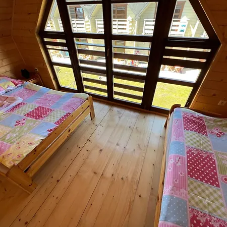 Letniskowe Gala Lodge *