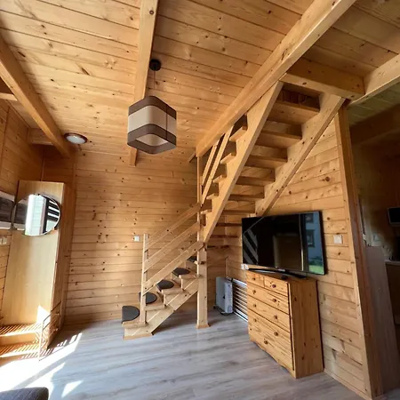 Letniskowe Gala Lodge Grzybowo (West Pomeranian)