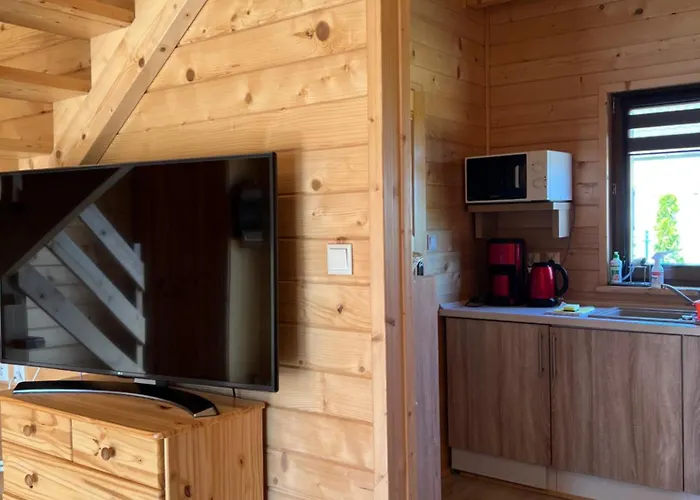 Letniskowe Gala بيت خشبي