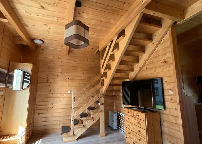 Letniskowe Gala بيت خشبي غجيبوفو